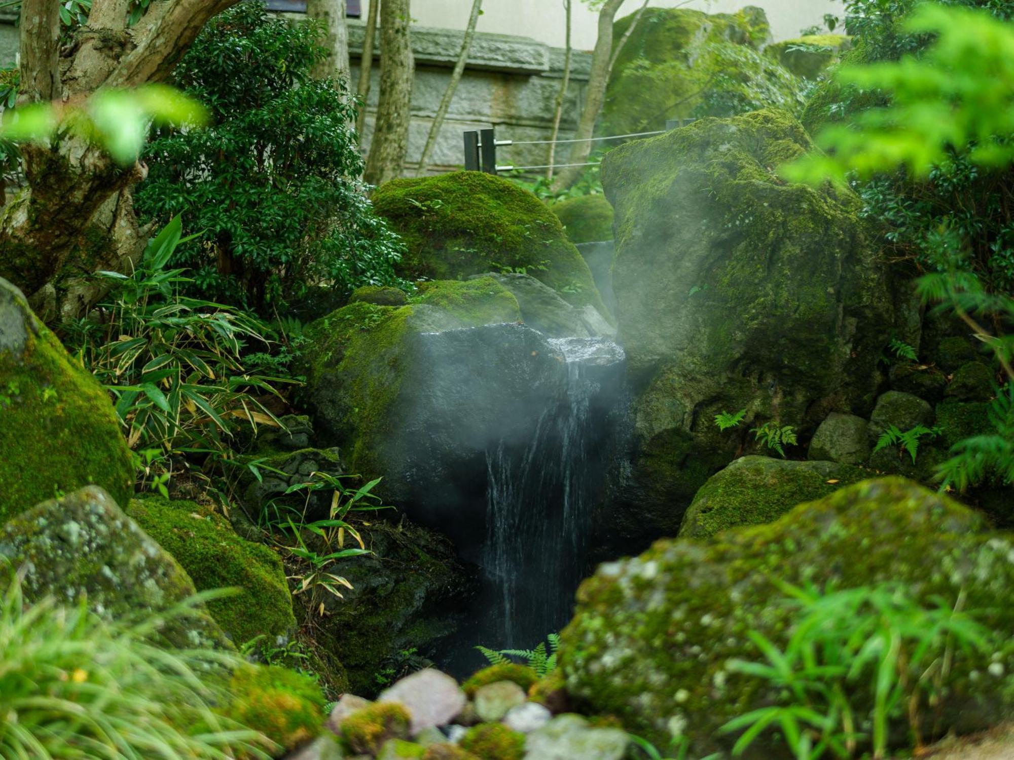 Hotel Yufuin Rakuyu Exterior foto